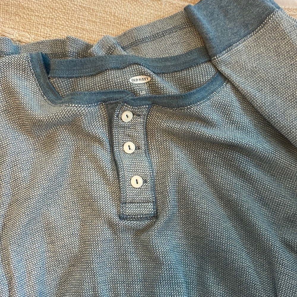 L - long sleeve Henley